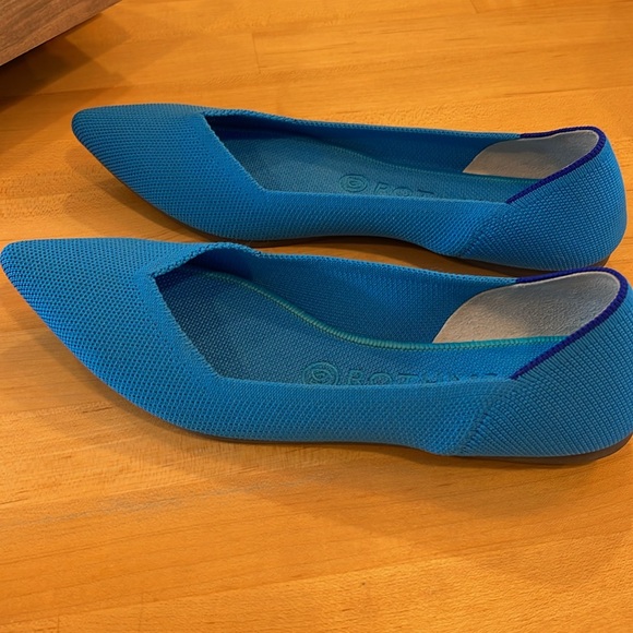 Rothy's  The Point Blue Size 8.5 (no packaging included) - Picture 7 of 8